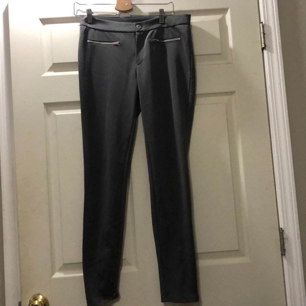 2/$20 Gray Guess pants